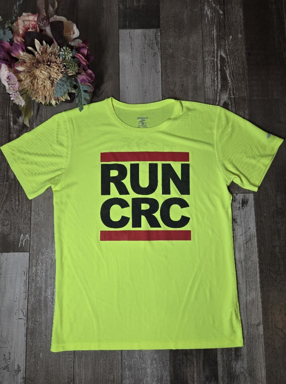 Brooks Highlighter Yellow RUN CRC Mesh Performance Tee Men’s Large